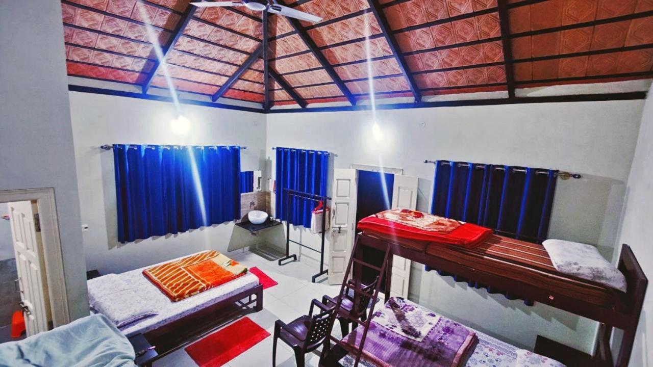 Staymaker Kasargali Homestay Саклешпур Екстериор снимка
