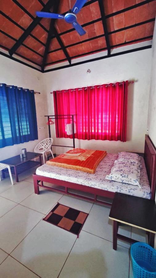 Staymaker Kasargali Homestay Саклешпур Екстериор снимка